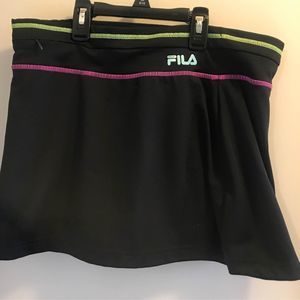Women’s Size Medium Black Fila Skort